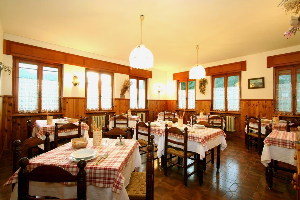 Hotel Edelweiss Villeneuve Eksteriør bilde